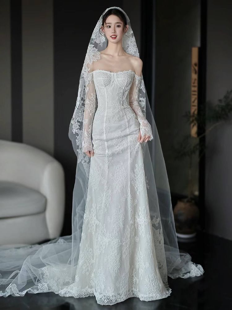 Off-Shoulder Long Sleeve Mermaid Lace Wedding Gown