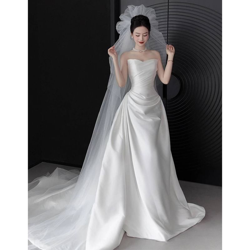 Satin Wedding Strapless Bow Gown A-Line Back