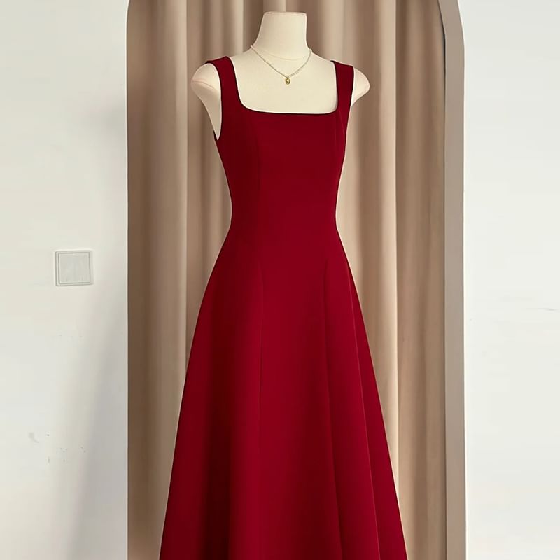 Sleeveless Square Neck Plain A-Line Evening Dress