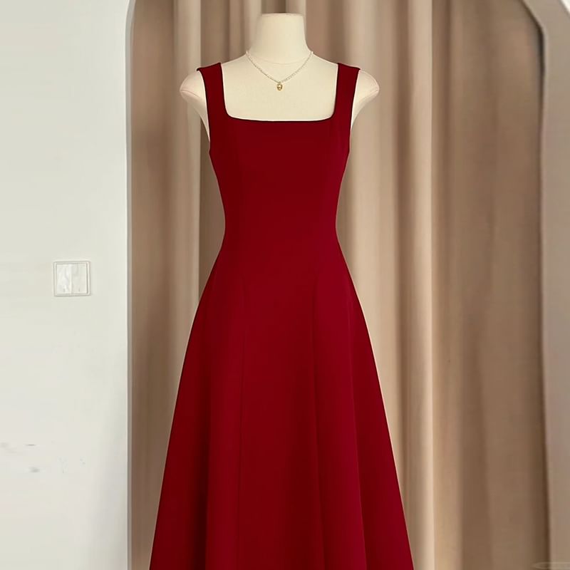 Sleeveless Square Neck Plain A-Line Evening Dress