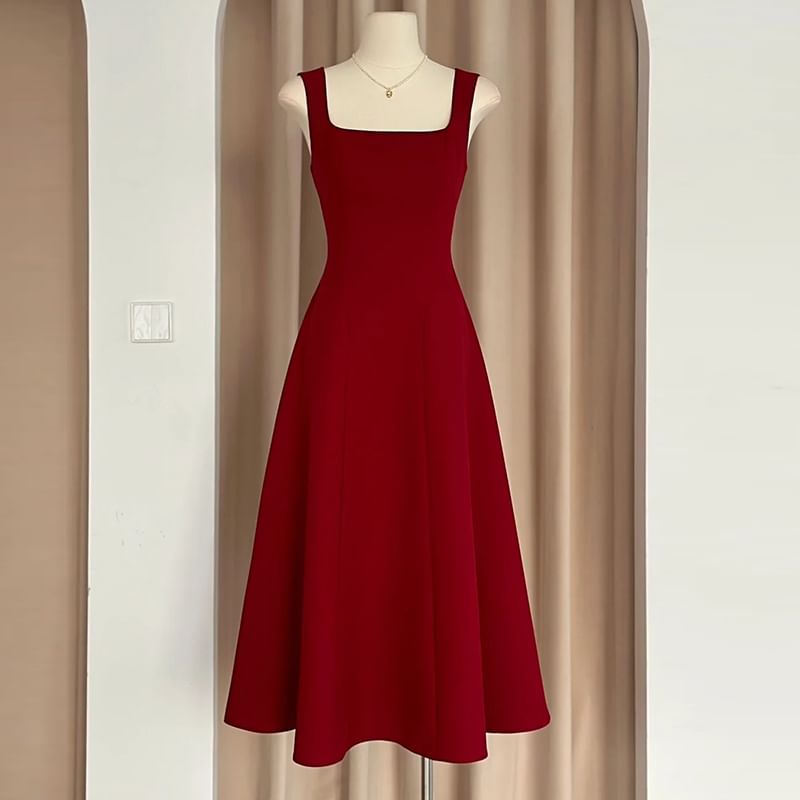 Sleeveless Square Neck Plain A-Line Evening Dress