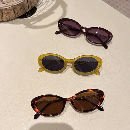 Oval Plastic Sunglasses