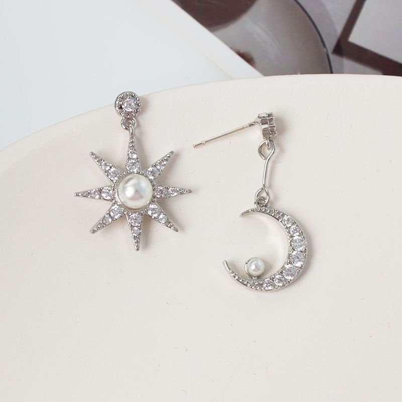 Moon & Star Rhinestone Faux Pearl Asymmetrical Alloy Dangle Earring