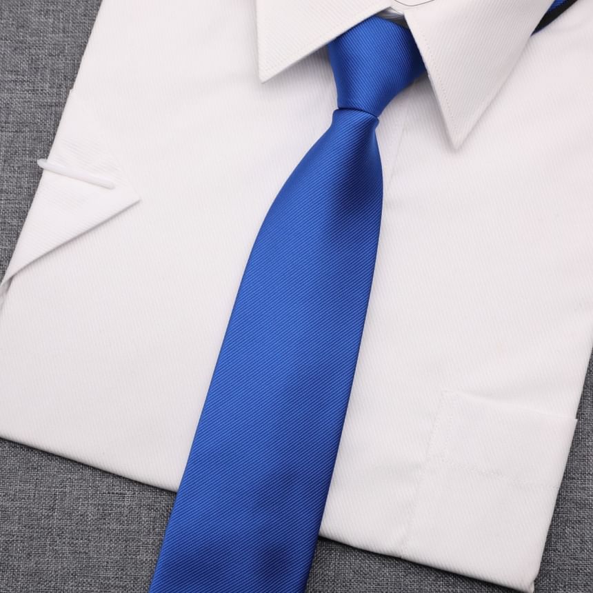 Plain Pre Tied Neck Tie