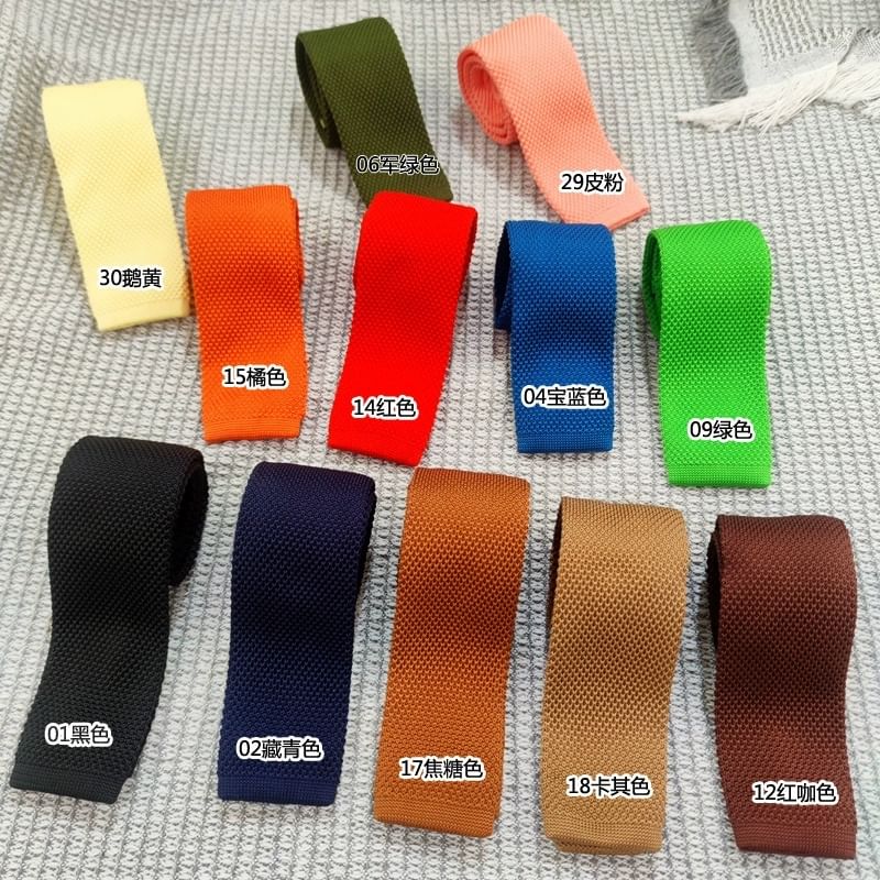 Plain Knit Neck Tie