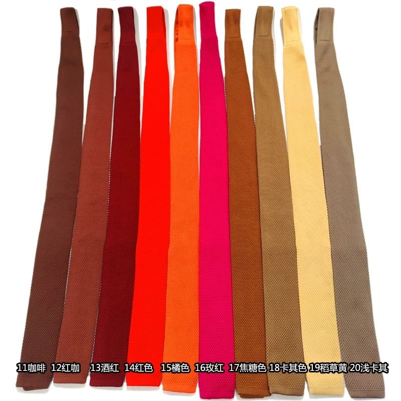 Plain Knit Neck Tie