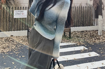 Gradient Crewneck Crop Cardigan
