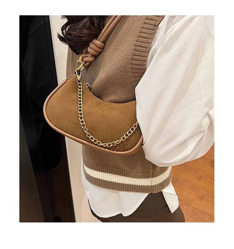 Chain Strap Crossbody Bag