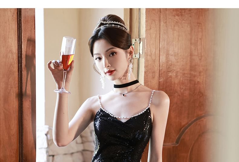 Spaghetti Strap Slit Sequin Mesh A-Line Evening Gown