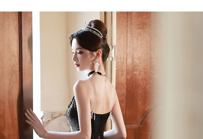 Spaghetti Strap Slit Sequin Mesh A-Line Evening Gown