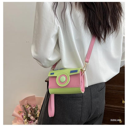 Color Block Camera Flap Crossbody Bag