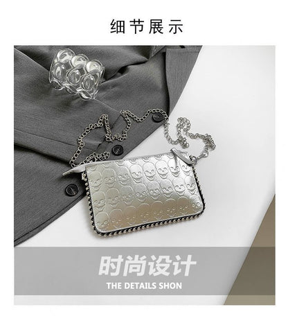 Chain Strap Skull Patterned Crossbody Bag