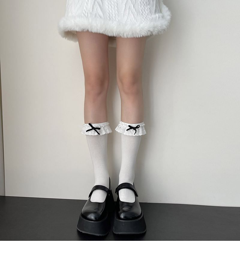 Bow Eyelet Lace Trim Socks