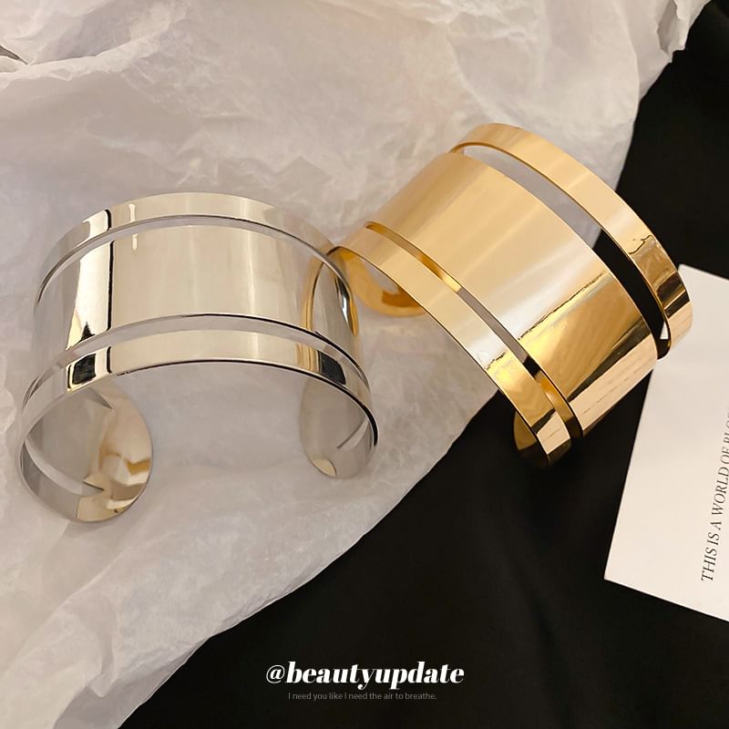 Layered Polished Alloy Open Bangle