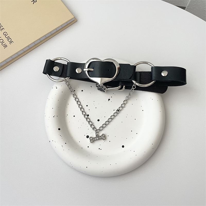 Faux Leather Paw Heart Buckle Choker