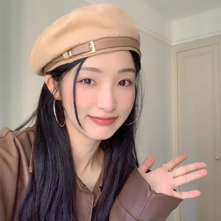 Belted Faux Suede Beret