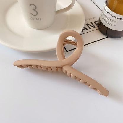 Cutout Hair Claw