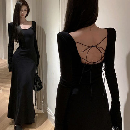Long-Sleeve Round Neck Plain Open Back Maxi A-Line Dress