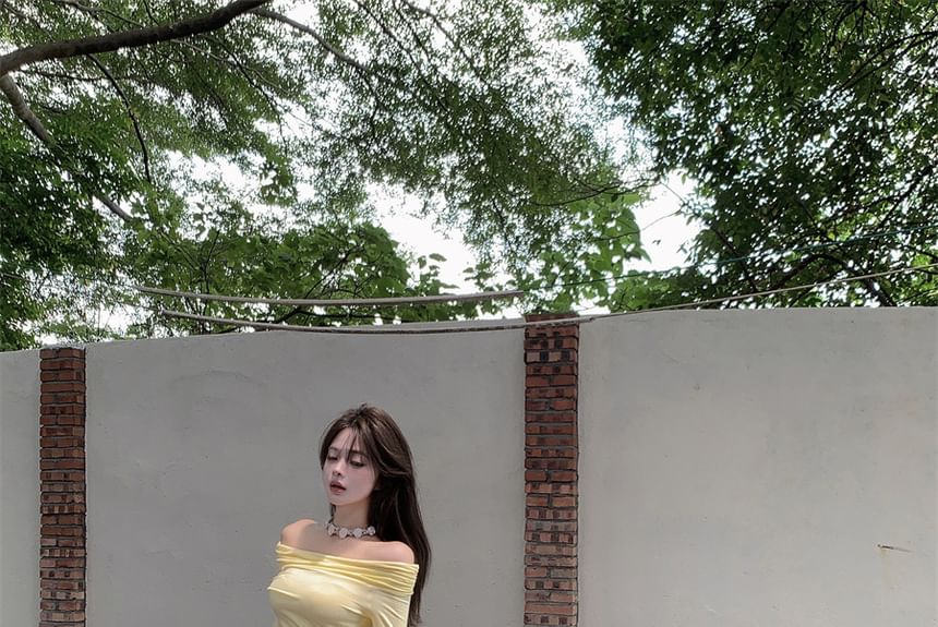 Set: Long-Sleeve Off-Shoulder Plain Crop Slim Fit Tee + High Waist Maxi A-Line Skirt