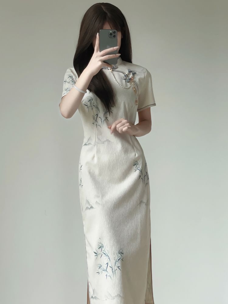 Short Sleeve Mandarin Collar Bamboo Print Midi Qipao