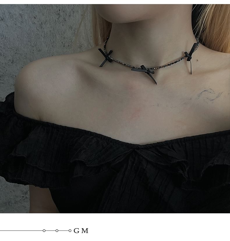 Bow Beaded Choker