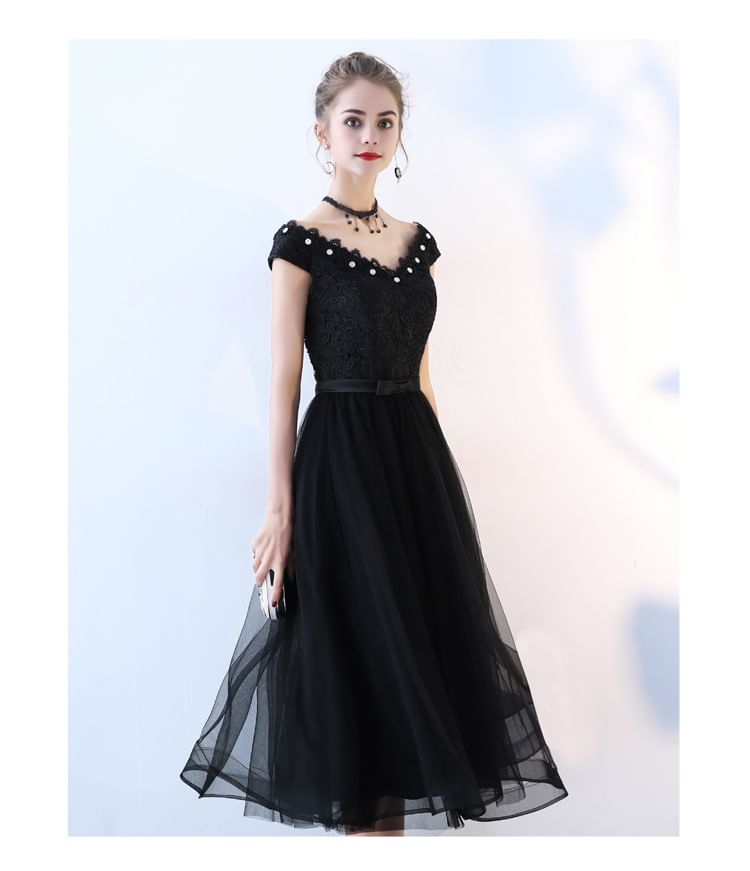 Cap-Sleeve Off Shoulder Floral Lace Midi A-Line Cocktail Dress