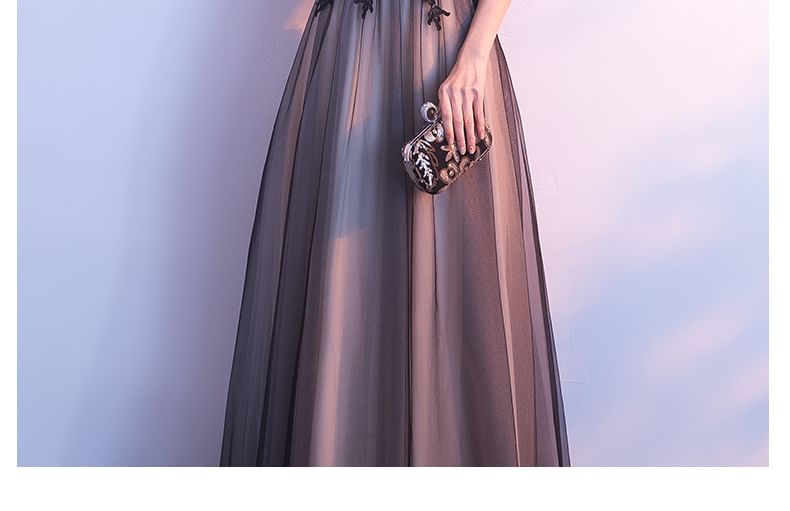 Gown V-Neck A-Line Evening Sleeveless Lace