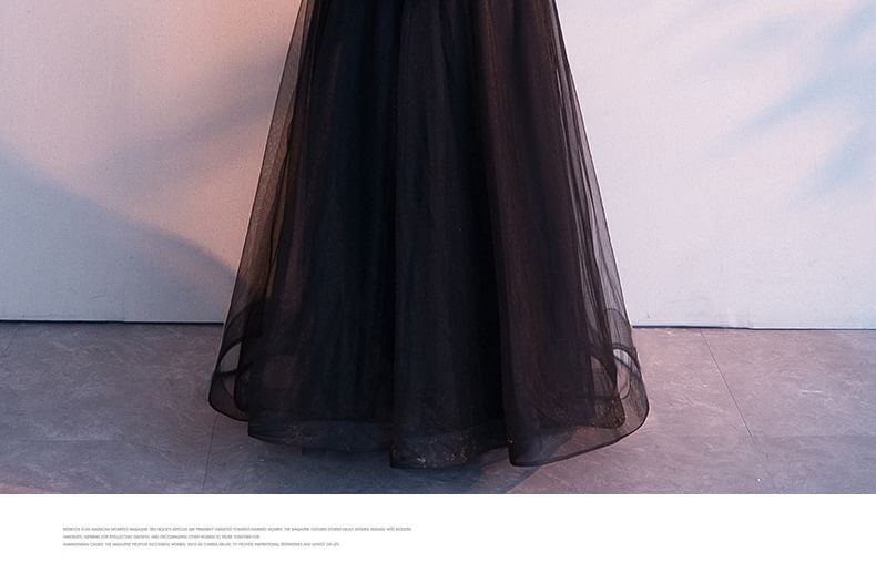 3/4-Sleeve V-Neck Lace A-Line Evening Gown / Asymmetrical Cocktail Dress