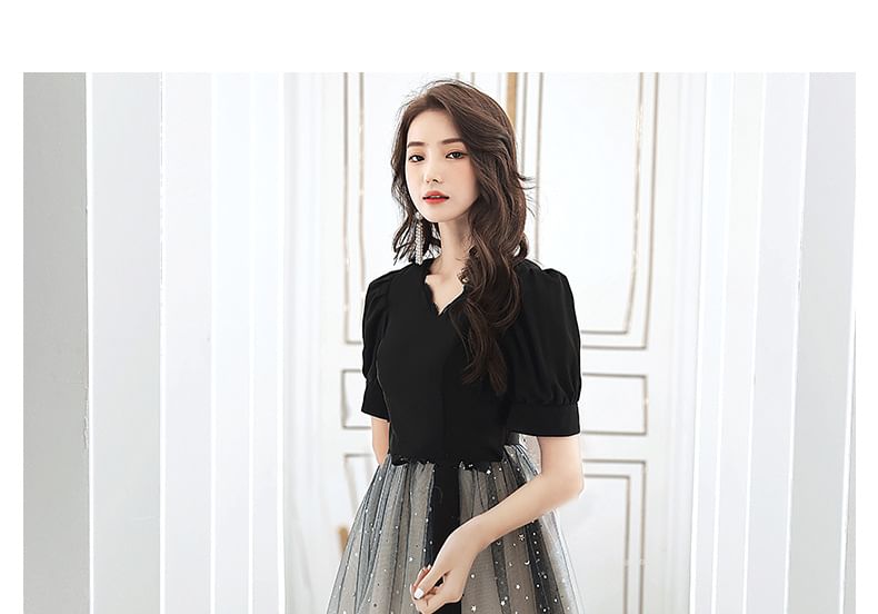 Short-Sleeve V-Neck Gradient Mesh A-Line Cocktail Dress