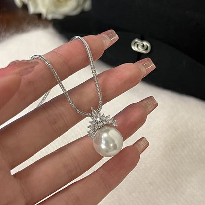 Faux Pearl Pendant Necklace / Rhinestone Lace-Shaped Necklace