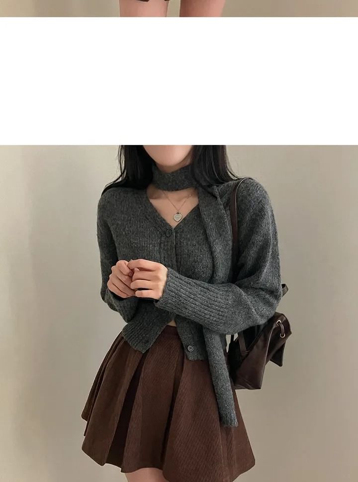 Long Sleeve V-Neck Crop Cardigan with Choker