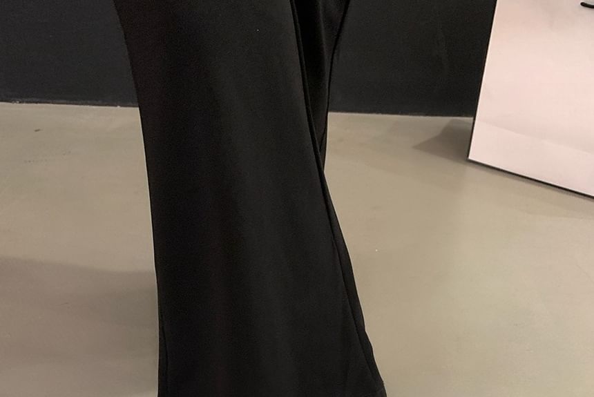 Pointed Toe Bow Flats