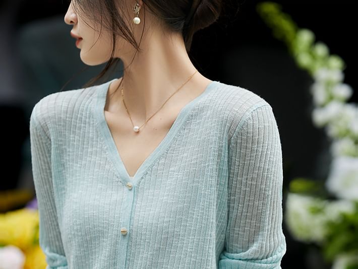 Ribbed V-Neck Knit Cardigan