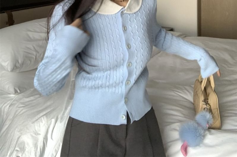 Peter Pan Collar Ribbed Knit Cropped Cardigan