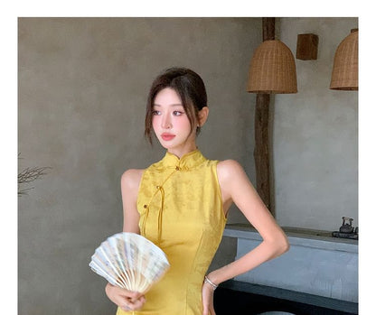 Sleeveless Jacquard Midi Sheath Qipao