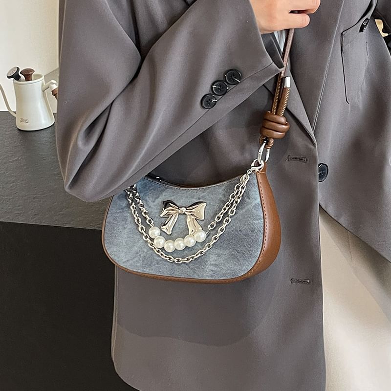 Faux Pearl Chained Bow Shoulder Bag