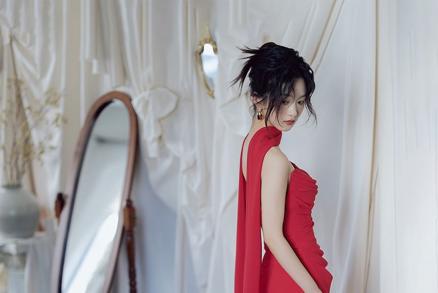 Strapless Neckline Plain Ruched Sheath Evening Gown