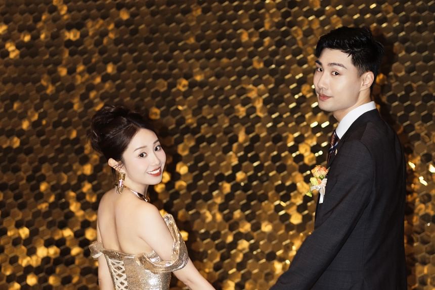 Sequin Neck Strap Sheath Gown Spaghetti Evening Cowl