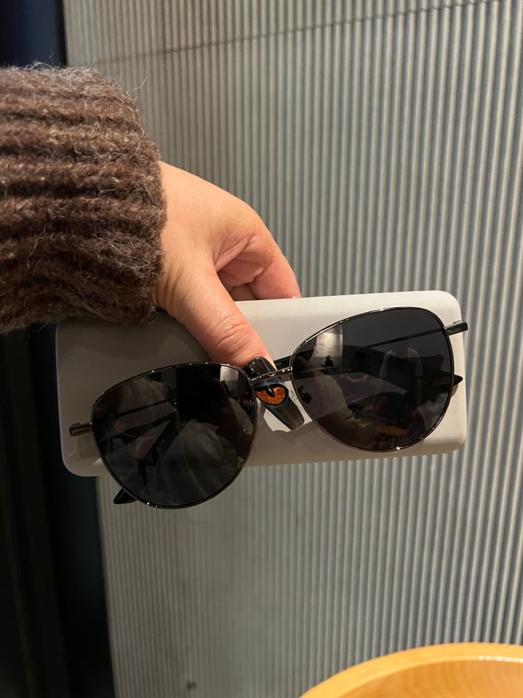 Metal Frame Polished Sunglasses