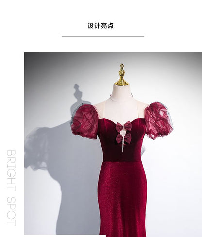 Short-Sleeve Evening Trained Neckline Sheath Velvet Sweetheart Gown