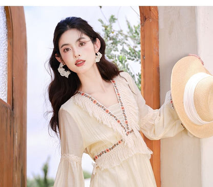 Flared-Sleeve Flower Embroidered Fringed Trim Midi Smock Dress / Patterned Vest / Set