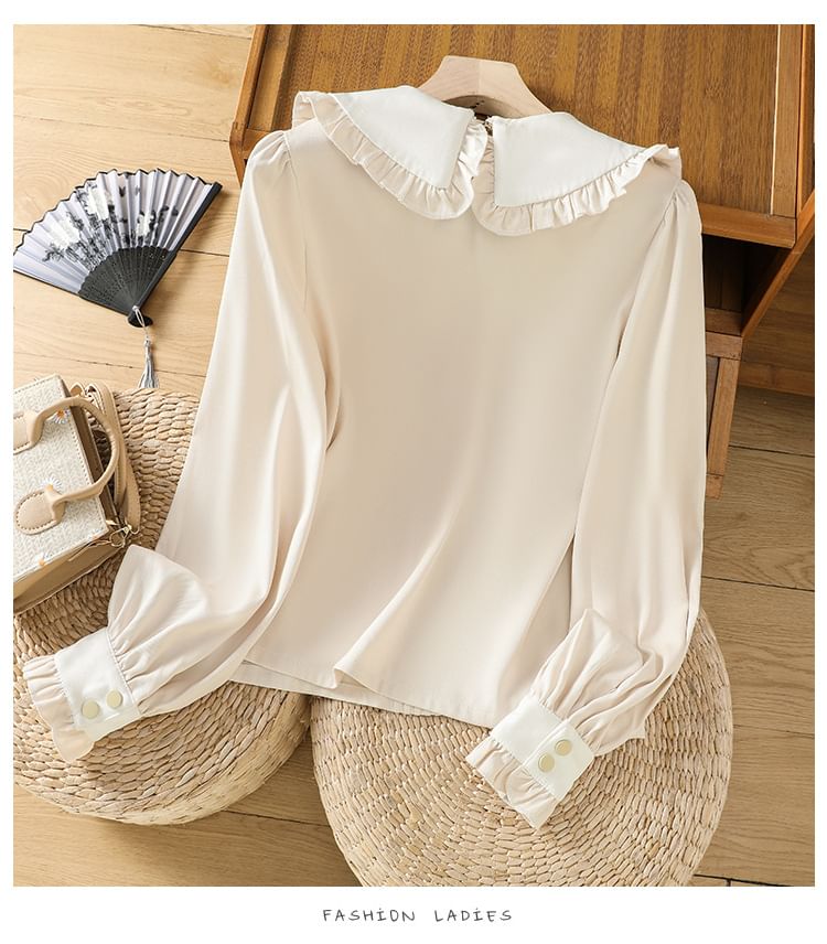 Puff-Sleeve Two Tone Flower Detail Blouse