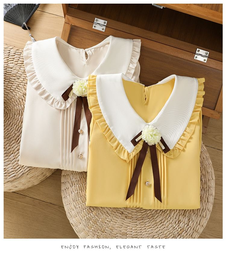 Puff-Sleeve Two Tone Flower Detail Blouse