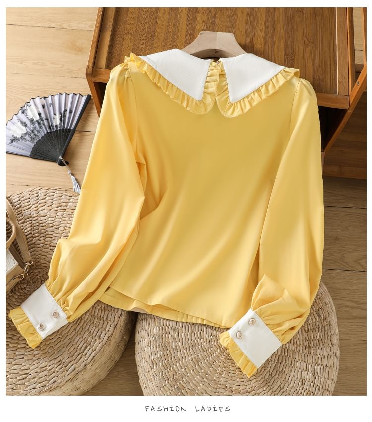 Puff-Sleeve Two Tone Flower Detail Blouse