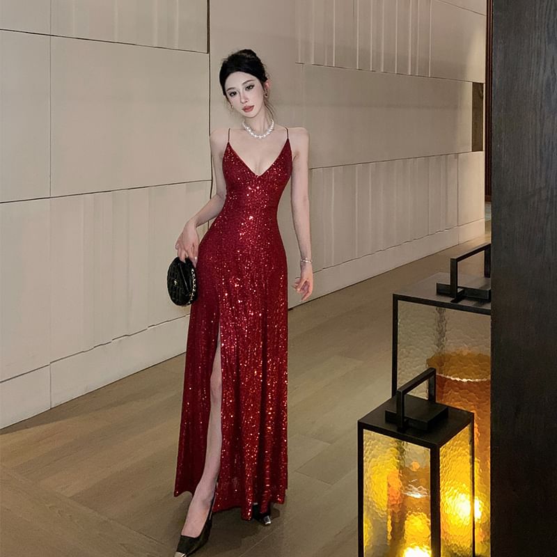 Spaghetti Strap V-Neck Plain Sequin A-Line Evening Dress