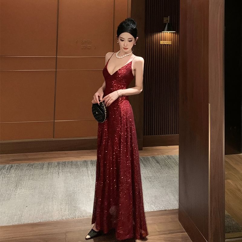Spaghetti Strap V-Neck Plain Sequin A-Line Evening Dress