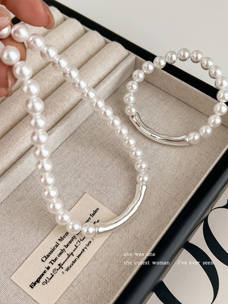 Faux Pearl Necklace / Bracelet