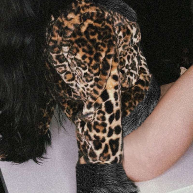 Collared Leopard Patterned Panel Faux Fur Hook And Eye Jacket