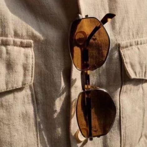 Geometric Metal Frame Sunglasses