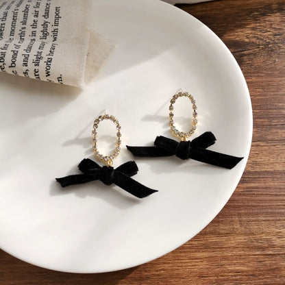 Ribbon Dangle Earring / Clip On Earring